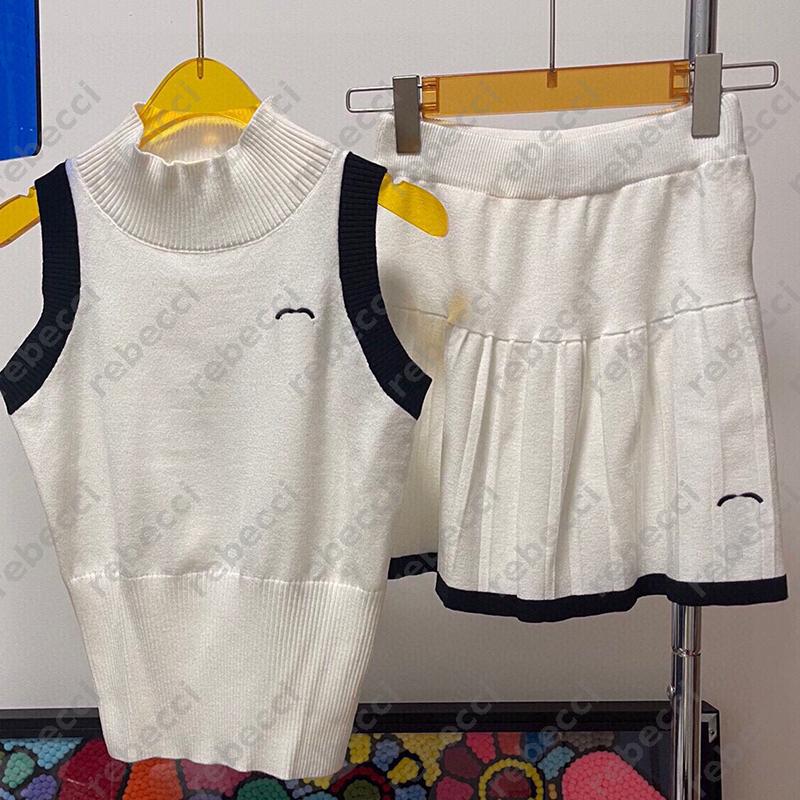 Knitted Skiet Set Luxury Dresses Suit For Women Two Piece Skirts Designer Embroidered High Waist Skirt -8 Fashion Woman Tank Top Skirts Mini Dress DSD2507026