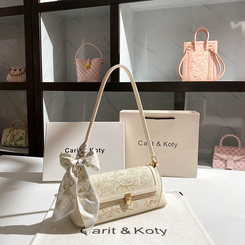 New Chinese Style Women's Shoulder Bag Free Shipping Designer Heavy Embroidery Baguette Bag High-end Liquid Under Bag Luxury Shopping Bag Handbag