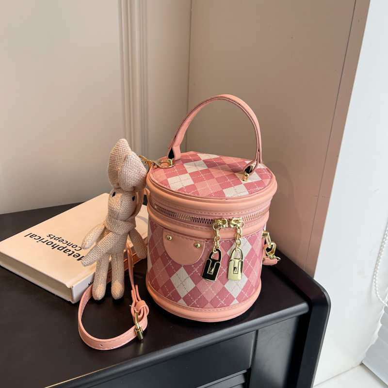 Designer Bag Luxury Bag Free Shipping Designer Popular Small Shoulder Bag New Fashionable Niche Crossbody Texture Dia Grid Hand Held Bucket