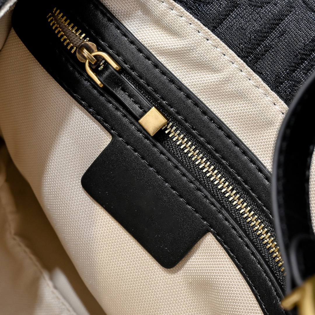 Designer saddle shoulder crossbody handbag ladies bag D6611