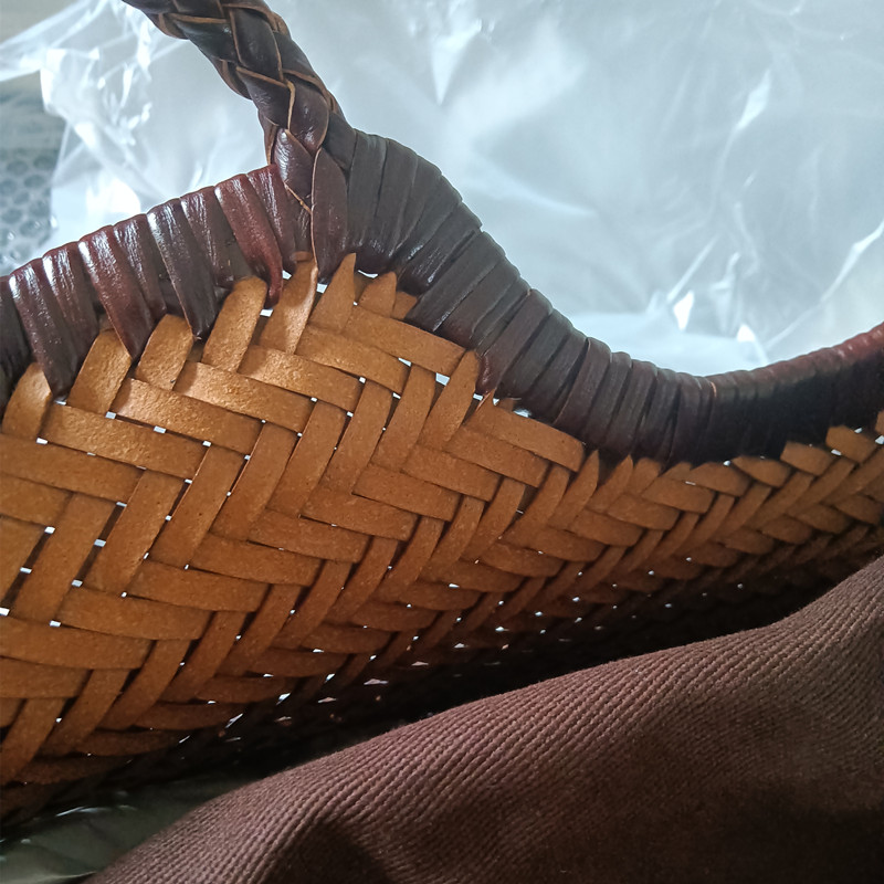 Hand-woven Genuine Leather Woven casual vegetable basket bag with Casual Woven Inside Bag Vintage Shopping Bag Tote Bag