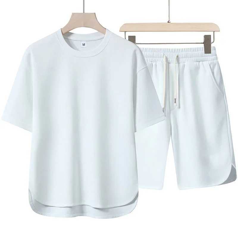 2025 Arc short-sleeved Set Quality and Fashionable mens short-sleeved casual high-neck set + shorts 2-piece set high-quality Z250703