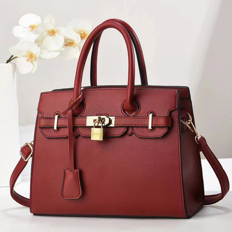 Handbag Designer Bag Textured Elegant for Women Solid Color Commuter Bag Crossbody Bag Luxury bag Fashionable Shoulder Bag Handbag Women Bag Bag Bag