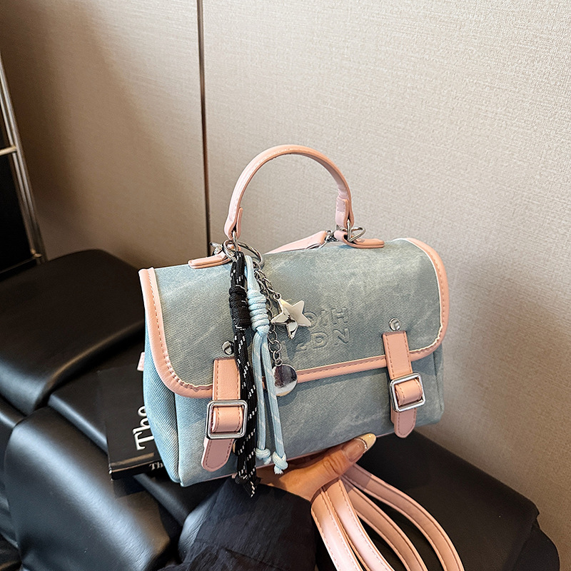 Designer Bag Luxury Bag Free Shipping Designer Commuting For Women New Style Backpack Fashionable Simple Texture Artistic And Shoulder Bag Retro Handb
