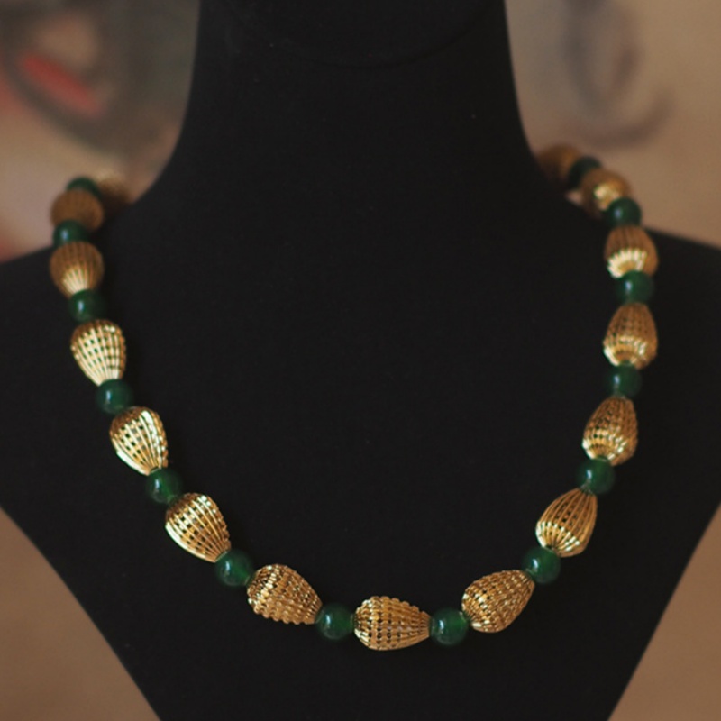 Luxury Fashion Women Vintage Necklace High Quality Yellow Gold Plated Green Agate Chain Necklaces For Party Wedding Nice Gift for Friend