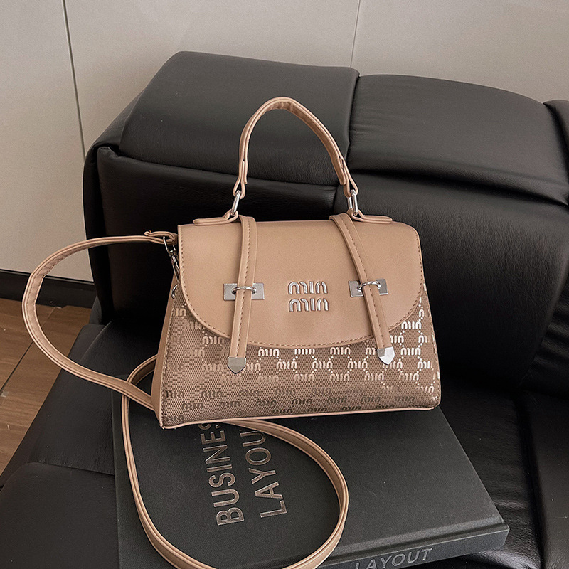 Free shipping 2025 new design large capacity fashionable trendy women's handbag retro versatile single shoulder diagonal cross bag