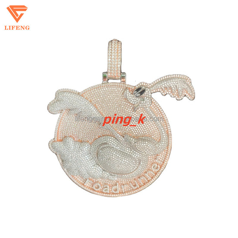 Custom Circle Rose Gold VVS Moissanite Diamond Pendant Cartoon Rord Runner Iced Out Pendant Moissanite Jewelry Men