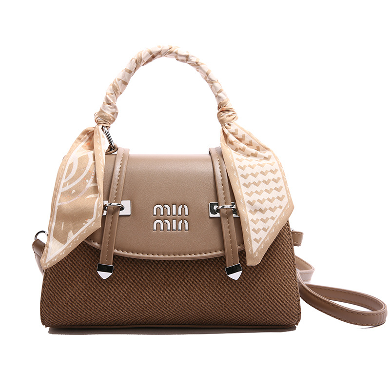 Hot selling 2025 new design large capacity fashionable popular women's silk scarf handbag retro versatile letter print single shoulder tote bag f