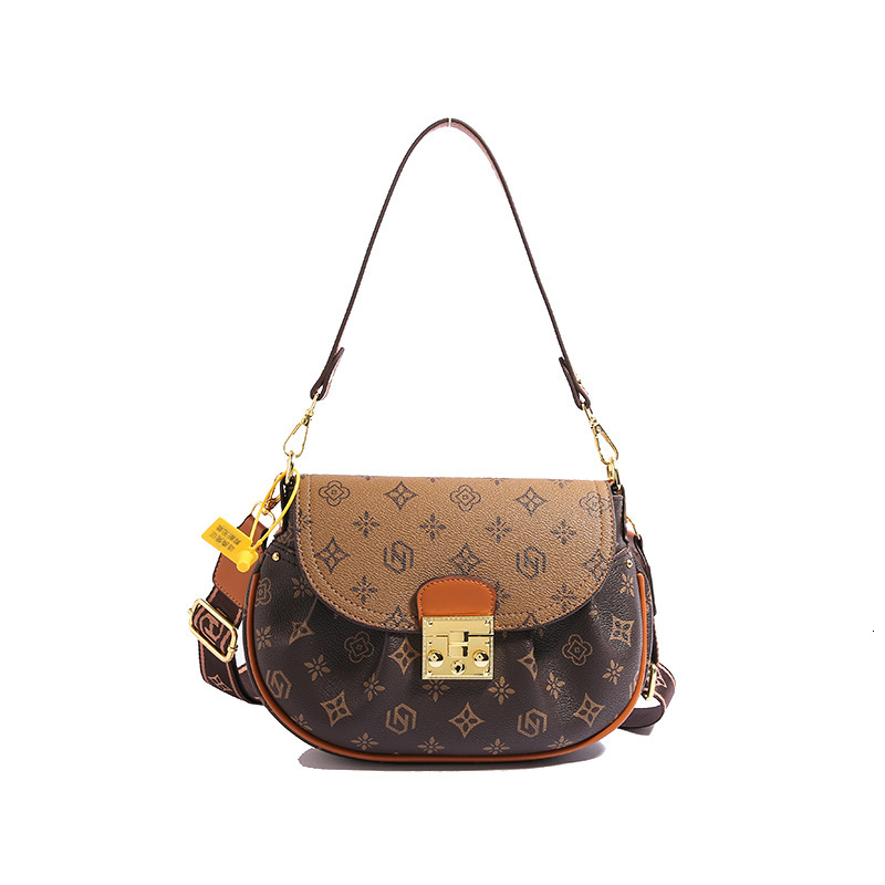 Free shipping designer High-End Fashion Bag for Women 2025 New Vintage Print Casual Shoulder Bag Versatile Light Luxury Crossbody Bag Trendy