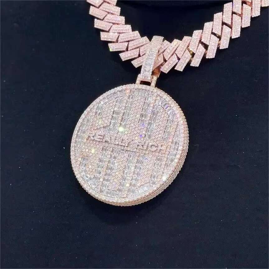 Hiphop Iced Out Pendant 925 Sterling Silver Two Tone Round Medal Pass Diamond Tester Custom Moissanite Pendant