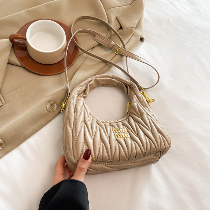Luxury Designer Bag Top Quality Womens Shoulder Bag Armpit Bag Half Moon Bag Handbag Lines Single Shoulder Strap Portable Crossbody Bag Multifunctiona
