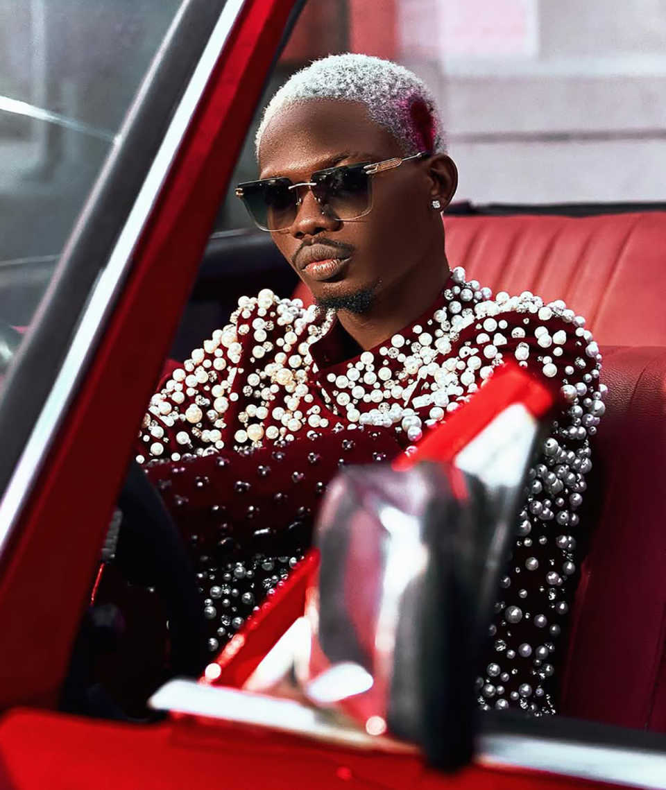 Tailored Mens Fashion Suits 2 Pieces Pearls Crystal Beads Groom Tuxedos Banquet Birthday Party Formal Wear Customized