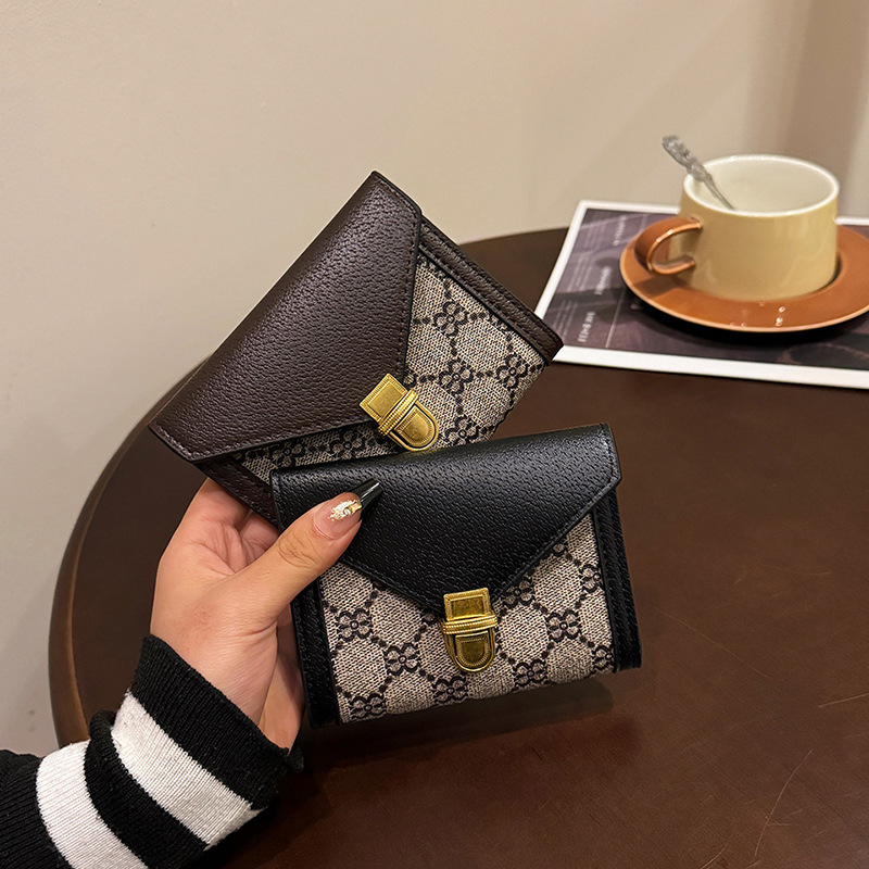 Free Shipping Designer Bag Niche Design Wallet For Women 2025 New Short Style High-end Fashion Multi-card Slot 70% Off Fold Clutch Long Wallet