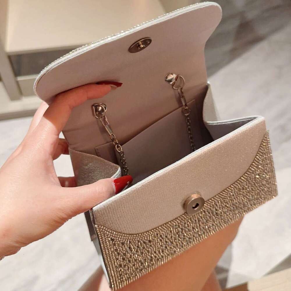 2025 New Handbag Banquet Full Rhinestone Prom Clutch Evening Dress Bag