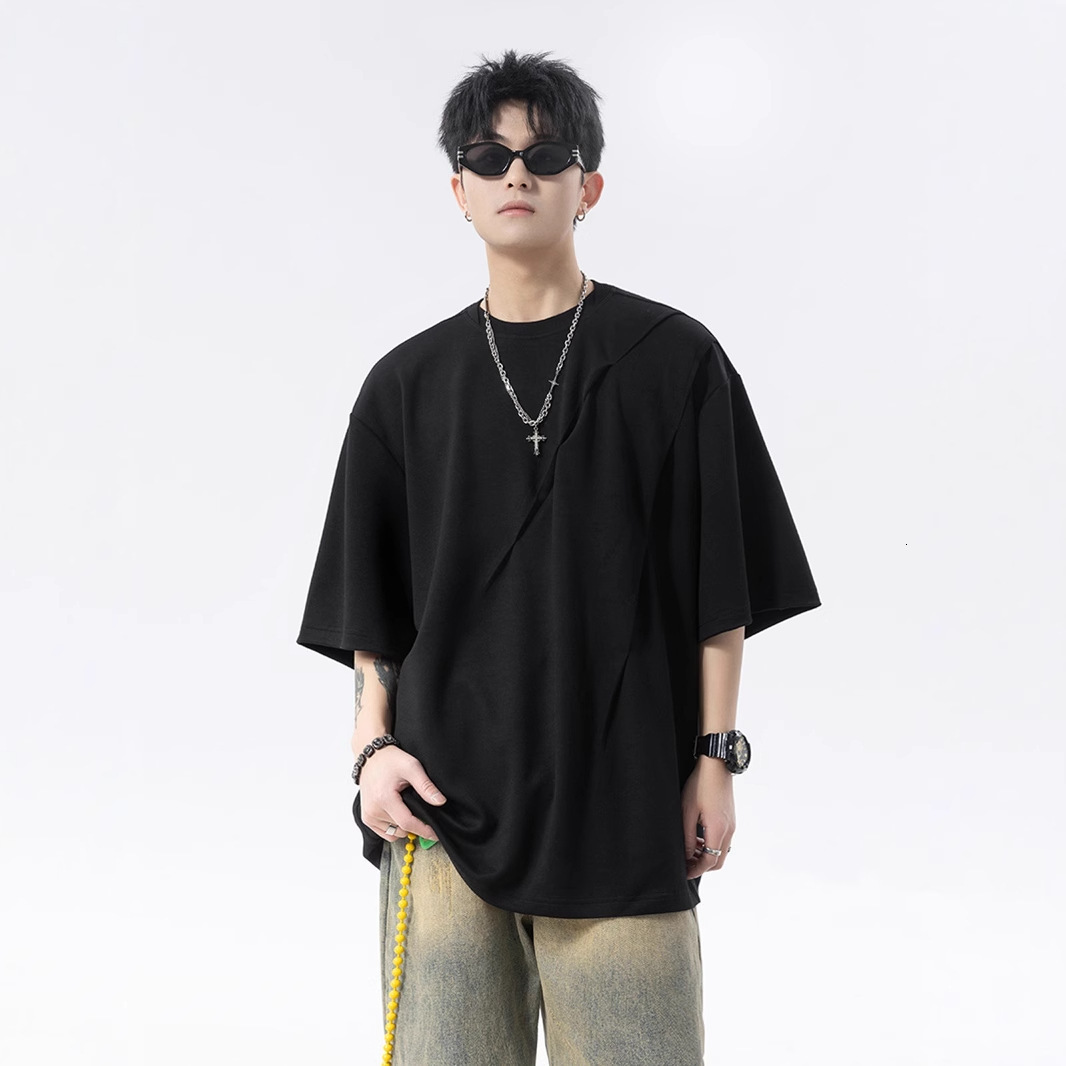 Asymmetrical Pleated Design Short Sleeve T-shirt For Men Designer Short Sleeves 2025 New Trendy Brand Summer Outfit Youth Round Neck Half Sleeve Tee S