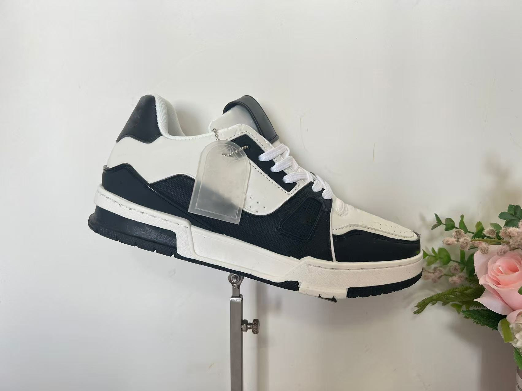 Men Fashion Casual New Breathable Athleisure Comfortable Trendy Versatile White Shoes Blue Black Khaki Free shipping