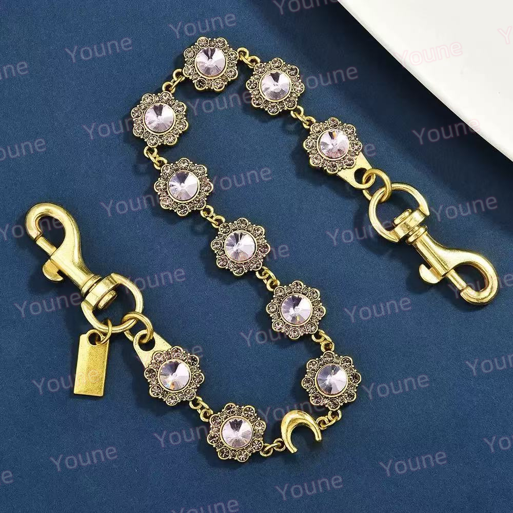 s designer lanyards Co ch Elliptical carved water dia buckle keychain for men women key chain charm bag keyring fashion Bag Parts Accessories