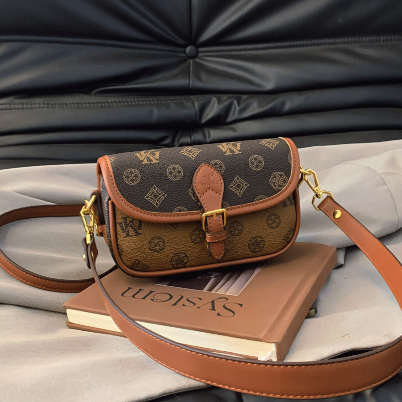 Free shipping designer High-end Sense Bag for Women 2025 New Vintage Print Small Square Bag Textured Women Bag Single Shoulder Bag Crossbody Bag Trend
