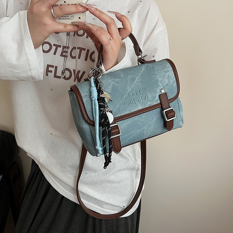 Designer Bag Luxury Bag Free Shipping Designer Commuting For Women New Style Backpack Fashionable Simple Texture Artistic And Shoulder Bag Retro Handb