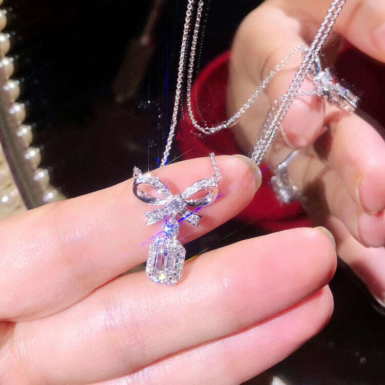 Live Imitation Yellow Bow Pendant for Women PT950 Colored Dia Cluster Morganite Zircon Necklace Jewelry 093