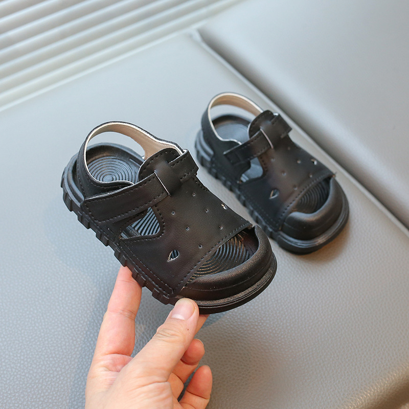 Boys Girls Sandals Toddler Toes Capped Anti-kicked Kids Beach Sandals Shoes Kidszworld Summer New Children Sports Sandals Sizes US5.5C-US3Y K0763