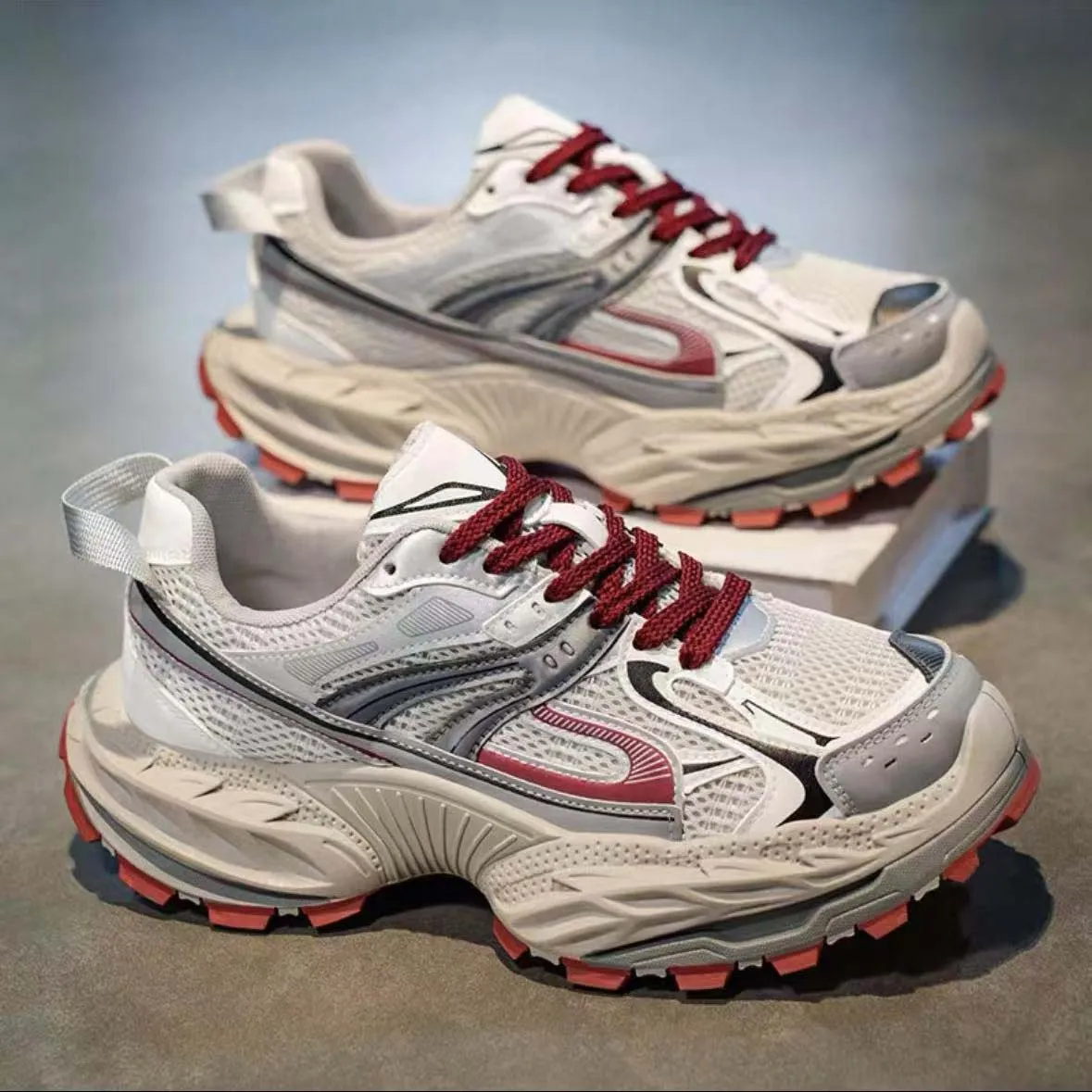 Designer casual shoes men's and women's triple white black pink gray beige sports shoes leather nylon printing platform