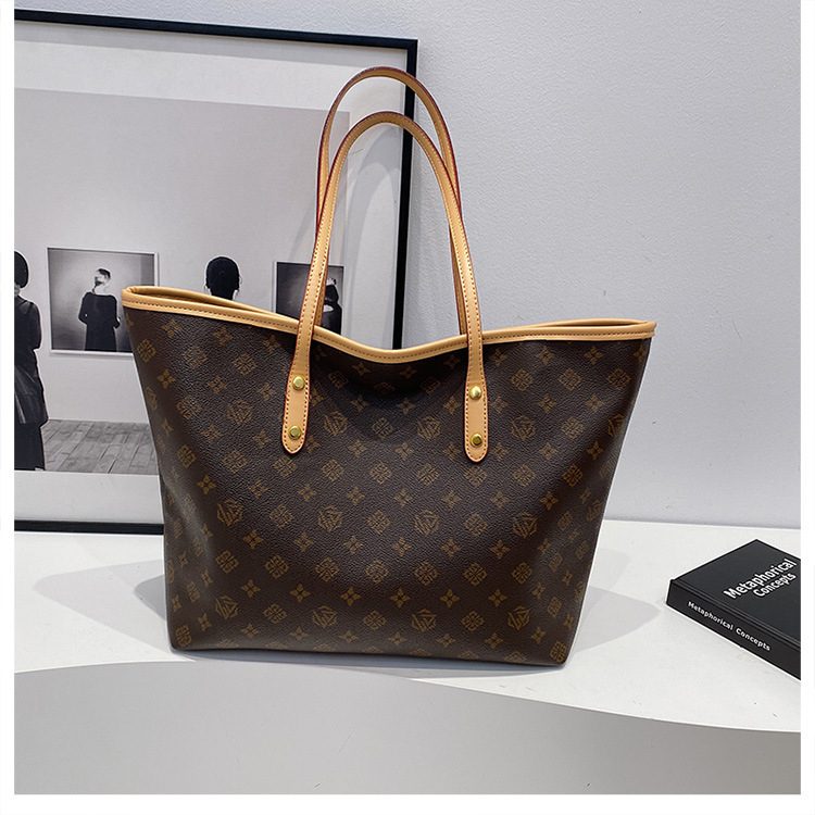 Free shipping designer High-End Large Capacity Tote Bag for Women 2025 New Vintage Print Shopping Bag Women Shoulder Bag