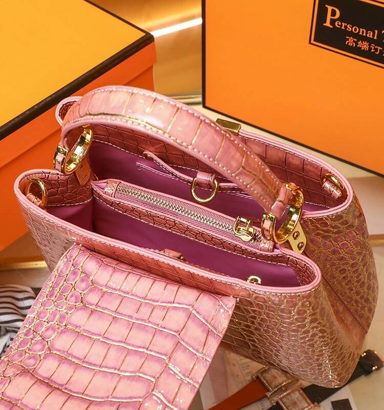 Niche Design Leather Women's 2024 Autumn New High-Grade Crocodile Print Shoulder Bag Handbag