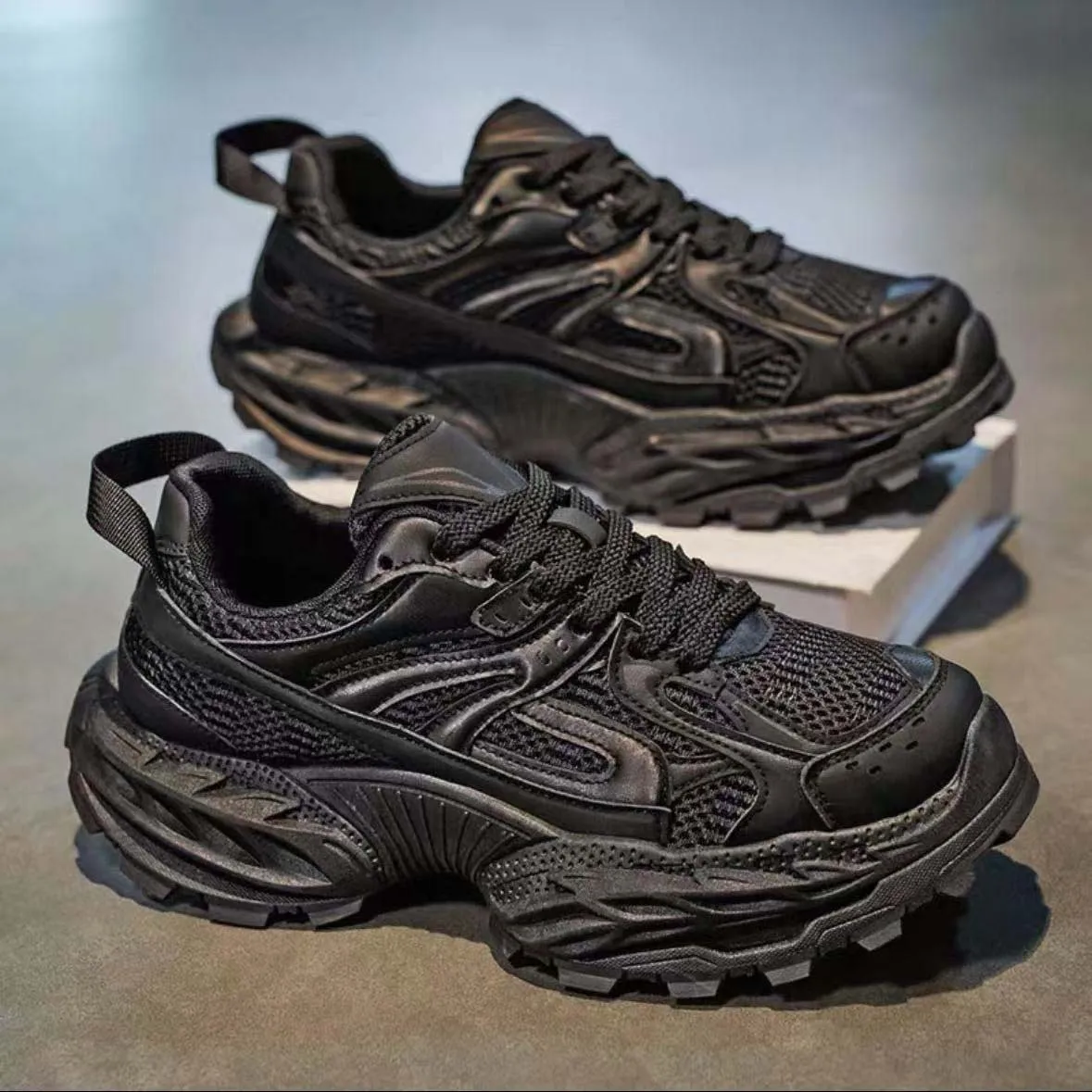 Designer casual shoes men's and women's triple white black pink gray beige sports shoes leather nylon printing platform