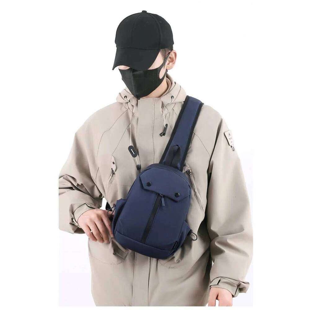 2025 New Men's Bag Crossbody Shoulder bag Oxford Cloth Commuting Bags with Water- Feature Chest pack bolso hombre
