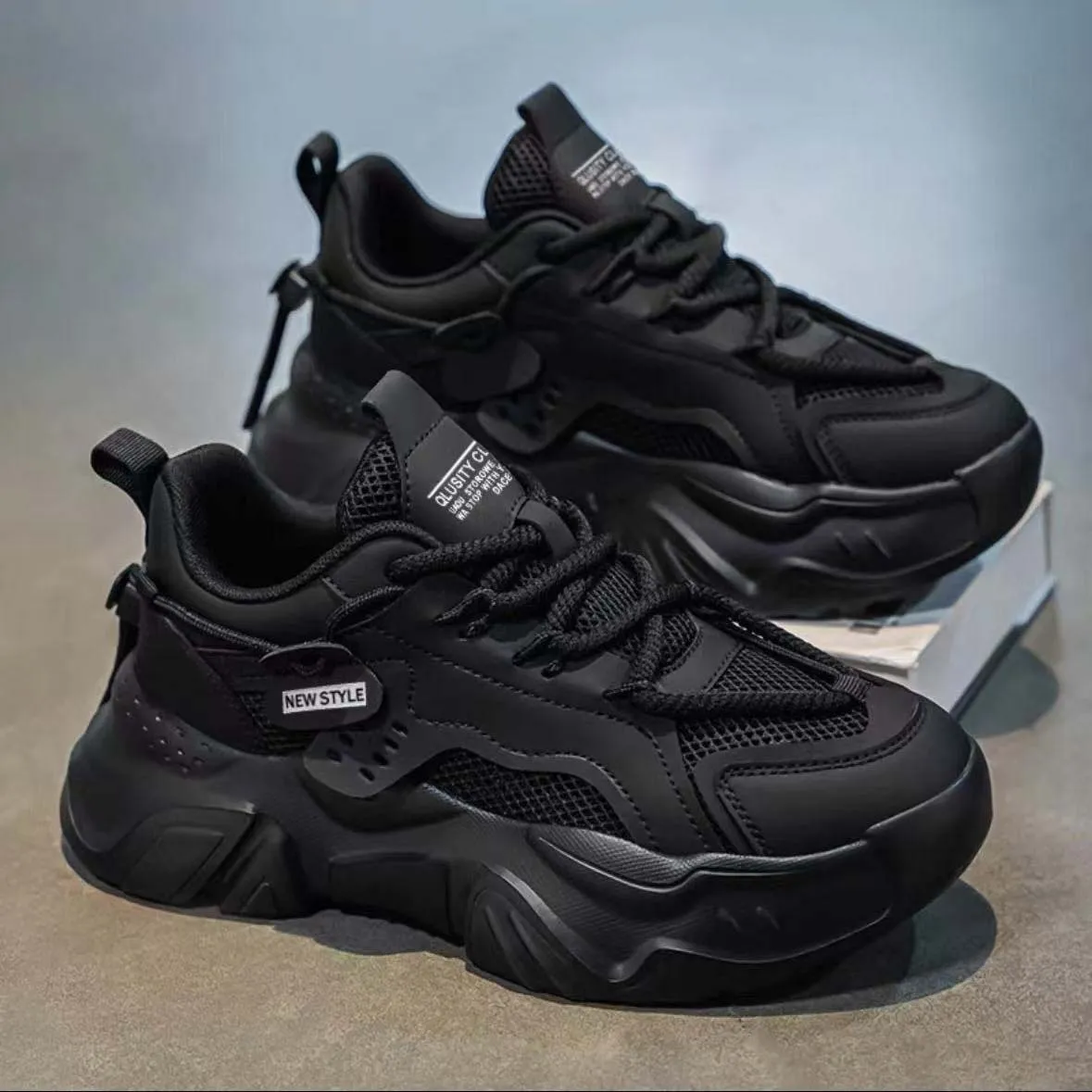 Designer casual shoes men's and women's triple white black pink gray beige sports shoes leather nylon printing platform