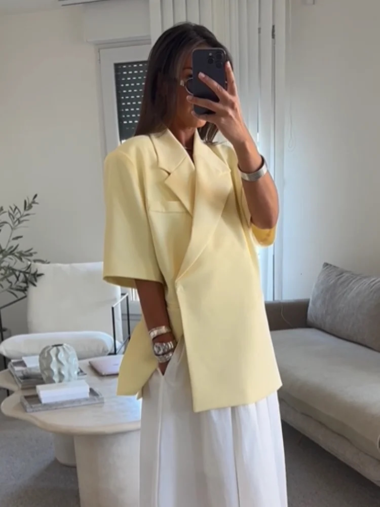 Fashion Solid Short Sleeve Lapel Blazer Jacket For Women Casual V Neck Covered Button Suit Office Lady Street Coats 250703