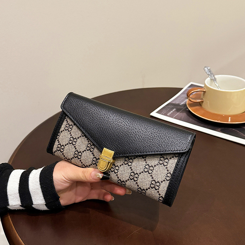 Free Shipping Designer Bag Niche Design Wallet For Women 2025 New Short Style High-end Fashion Multi-card Slot 70% Off Fold Clutch Long Wallet