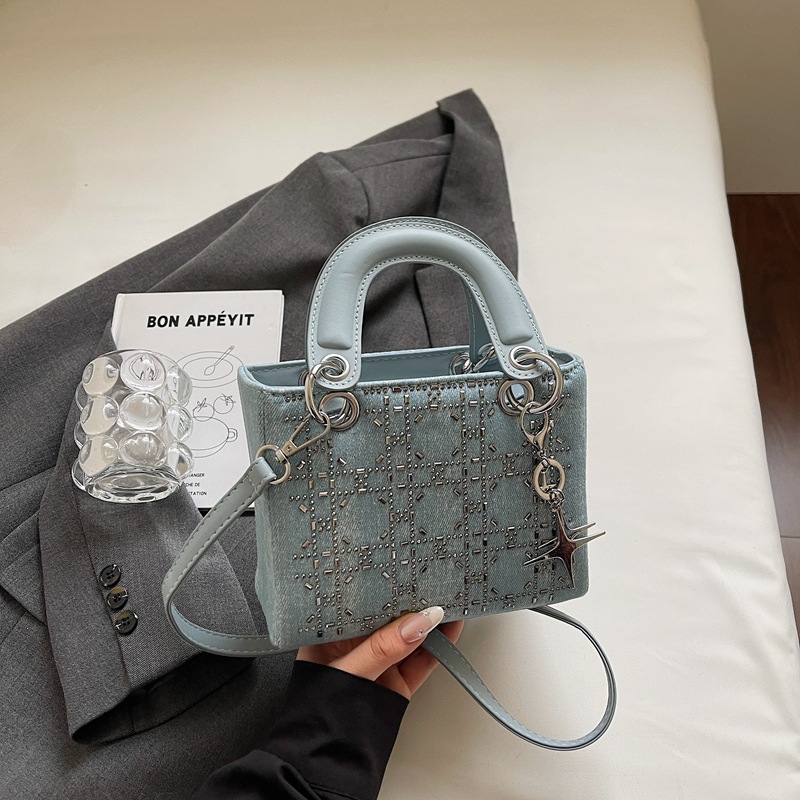 Designer Bag Luxury Bag Free Shipping Designer A Niche Women S With Inlaid And Shoulder Bag A Consort The Summer New Style Grid Fashion Water Dia Whit