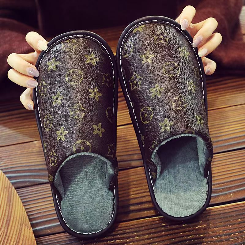 Designer sandals 35-44 slippers bathing leisure walking comfortable slides soft cotton slippers suitable for summer autumn, and winter