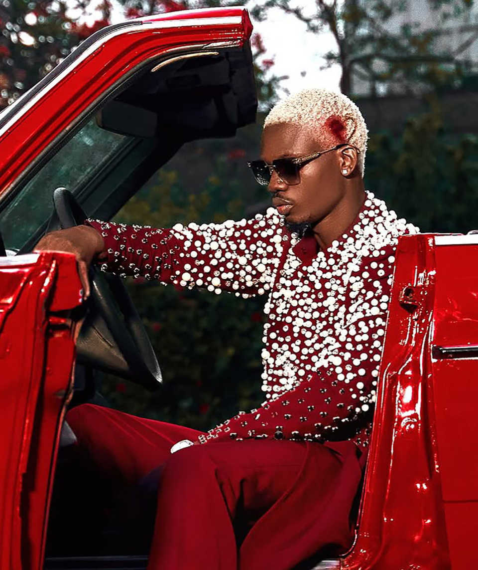 Tailored Mens Fashion Suits 2 Pieces Pearls Crystal Beads Groom Tuxedos Banquet Birthday Party Formal Wear Customized