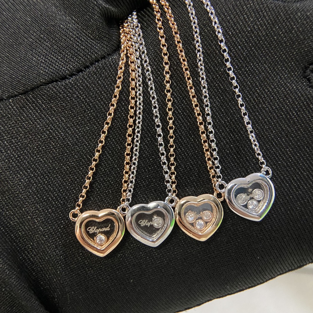 Love Pendant Necklace Classic Stainless Steel Jewellery Designer Necklace Men's Necklace Women's Inverted Triangle Pig's nose Necklace