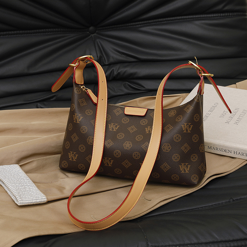 Free shipping designer Fashion Bag for Women 2025 New High-End Retro Underarm Crescent Bag Trendy Shoulder Bag Crossbody Bag for Women