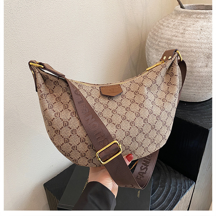 Free shipping designer High-End Large Capacity Dumpling Bag for Women 2025 New Crescent Bag Internet Celebrity Pea Bag Single Shoulder Crossbody Bag