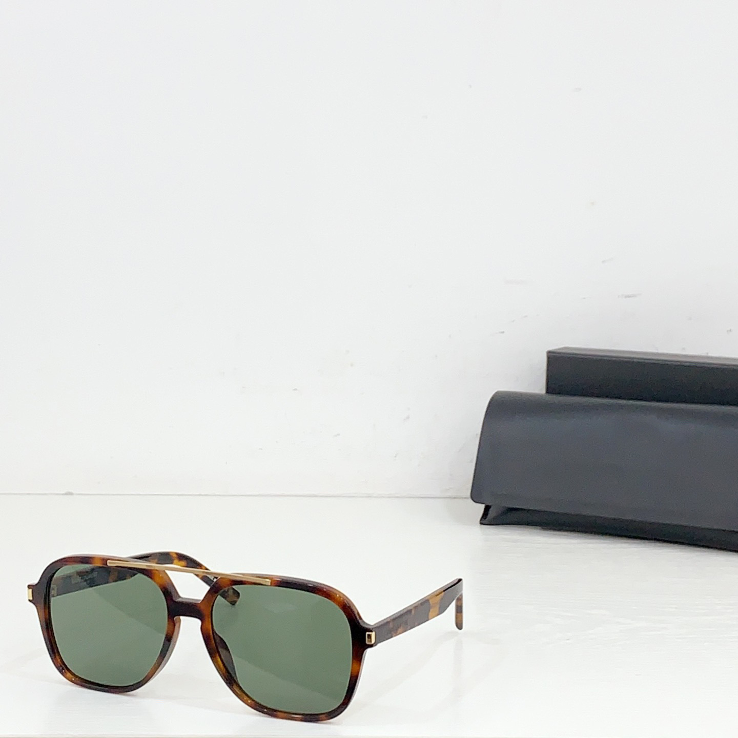 Designer Sunglasses For Men Women Sunglasses Fashion Classic Sunglass Luxury Polarized Pilot Oversized Sun Glasses SL545 Eyewear