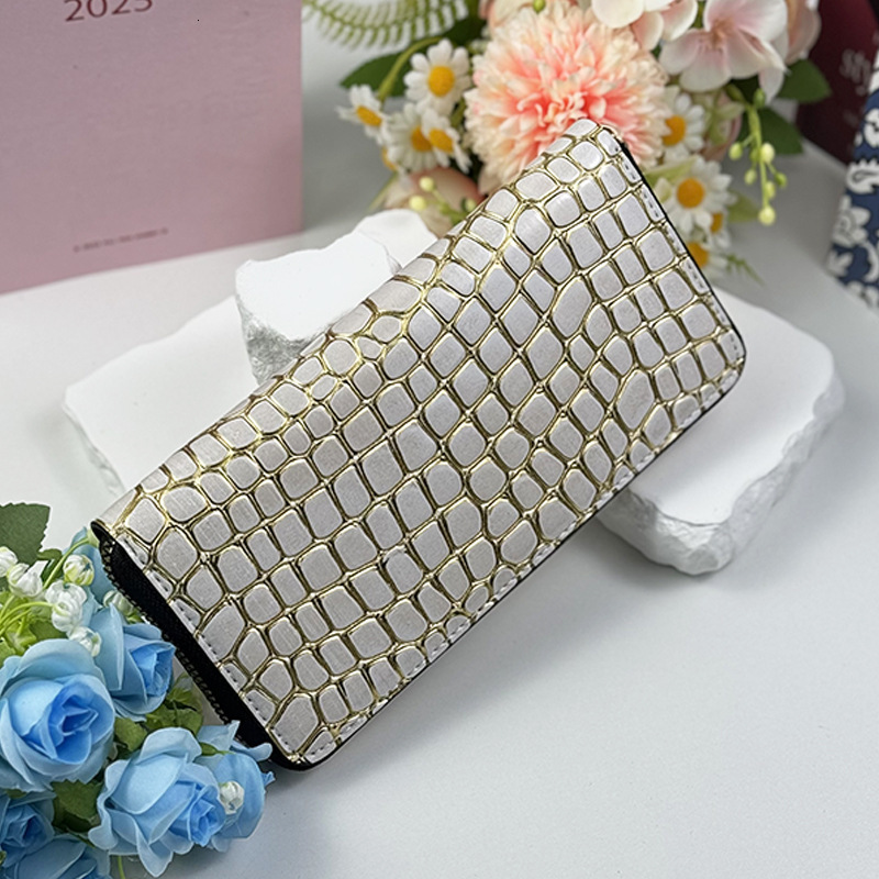 Designer Wallet Wholesale Multifunctional Fashionable Elegant Clutch Bag New Women's Wallet Long Large Capacity Luxury Bag Card Holder Money Clip