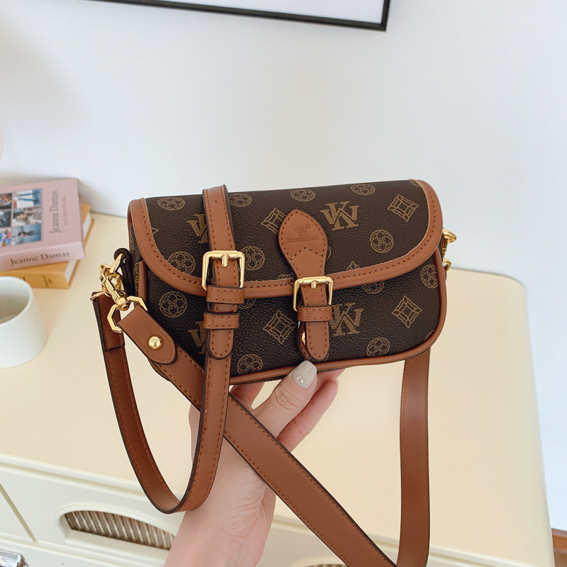 Free shipping designer High-end Sense Bag for Women 2025 New Vintage Print Small Square Bag Textured Women Bag Single Shoulder Bag Crossbody Bag Trend