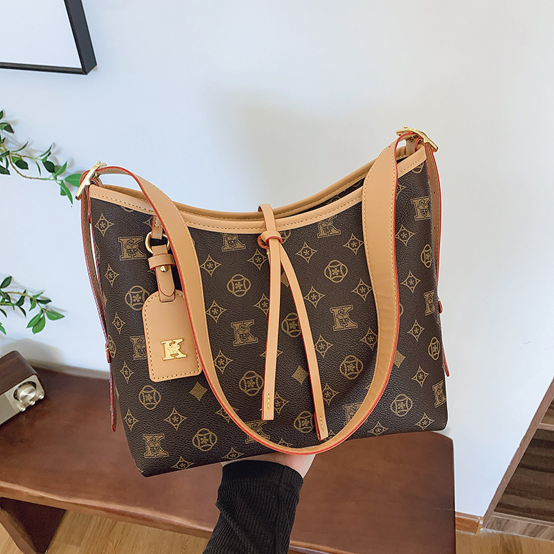 Free shipping designer High-End Color-Block Large Capacity Bag for Women 2025 New Vintage Print Tote Bag Shoulder Bag Crossbody Bag