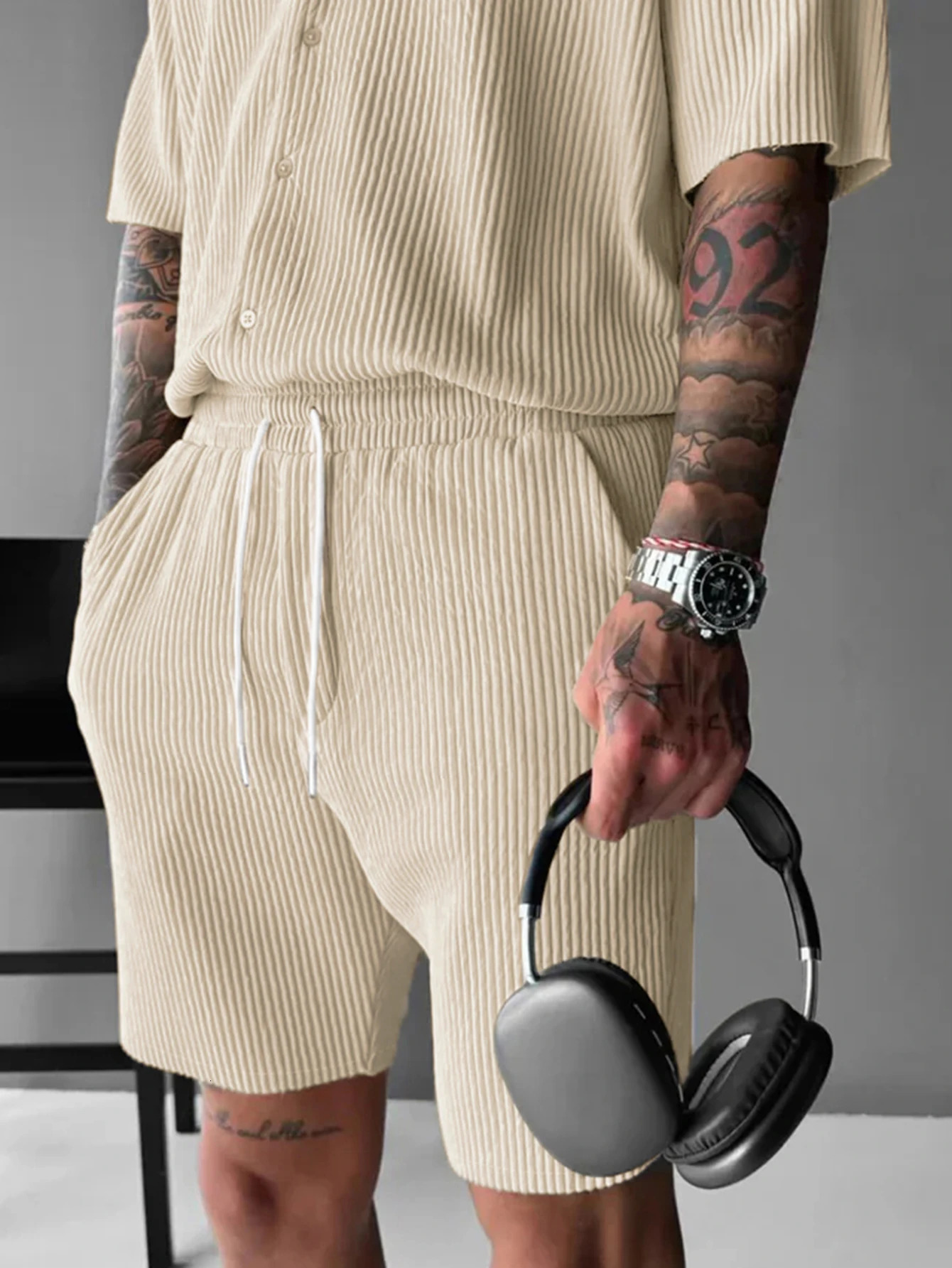 Mens shorts fitness breathable summer solid color casual street beach corduroy drawstring fashion loose fitness sports pants 250704
