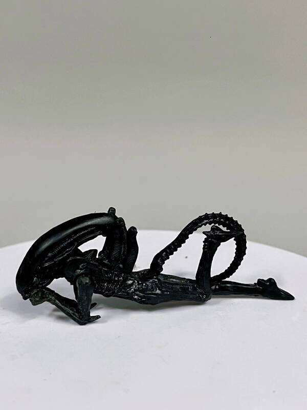 Genuine Alien Monster Trendy Toy Figurine Mini Model