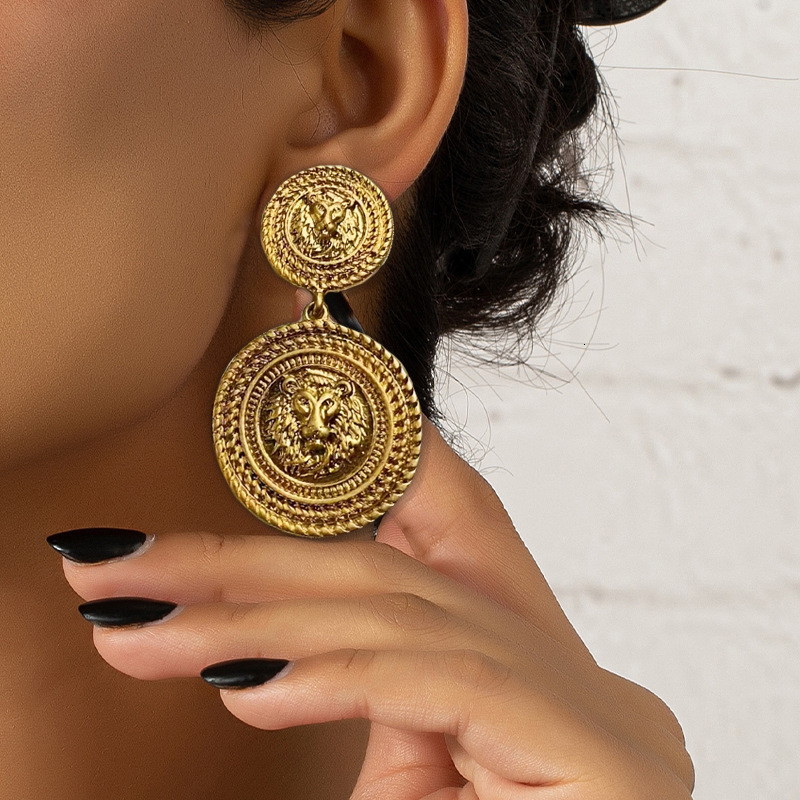 Qingdao Vintage Lion King Head Western Fashion Court Style Bold Earrings