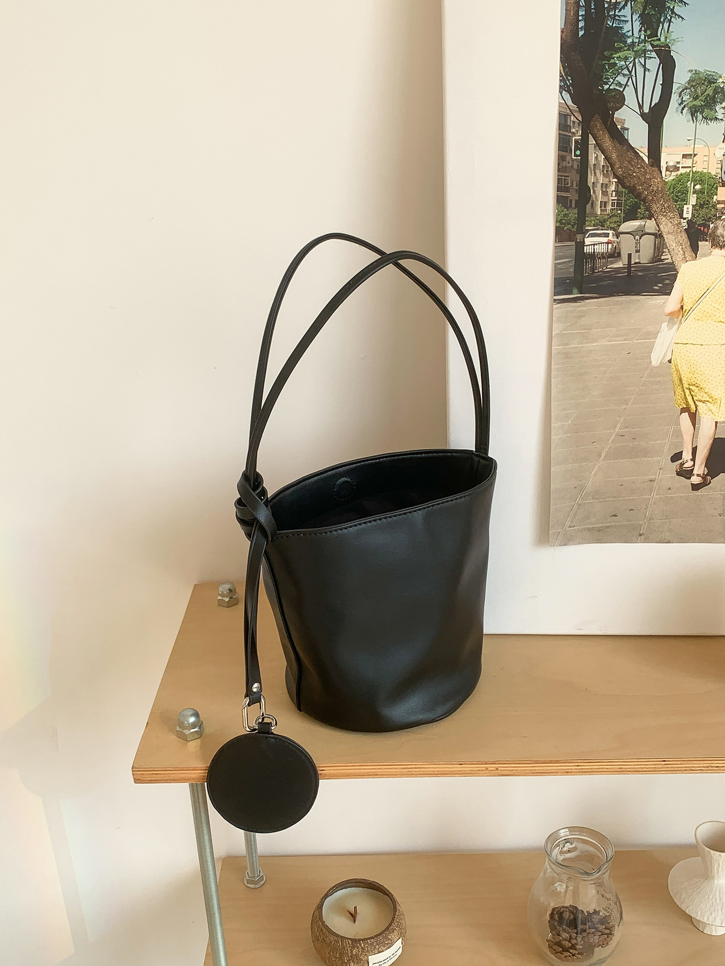 Free Shipping Designer Korean Summer New Women's Bucket Bag High-end Niche Cylindrical Office Handbag Women's Simple Soft Leather Shoulder B