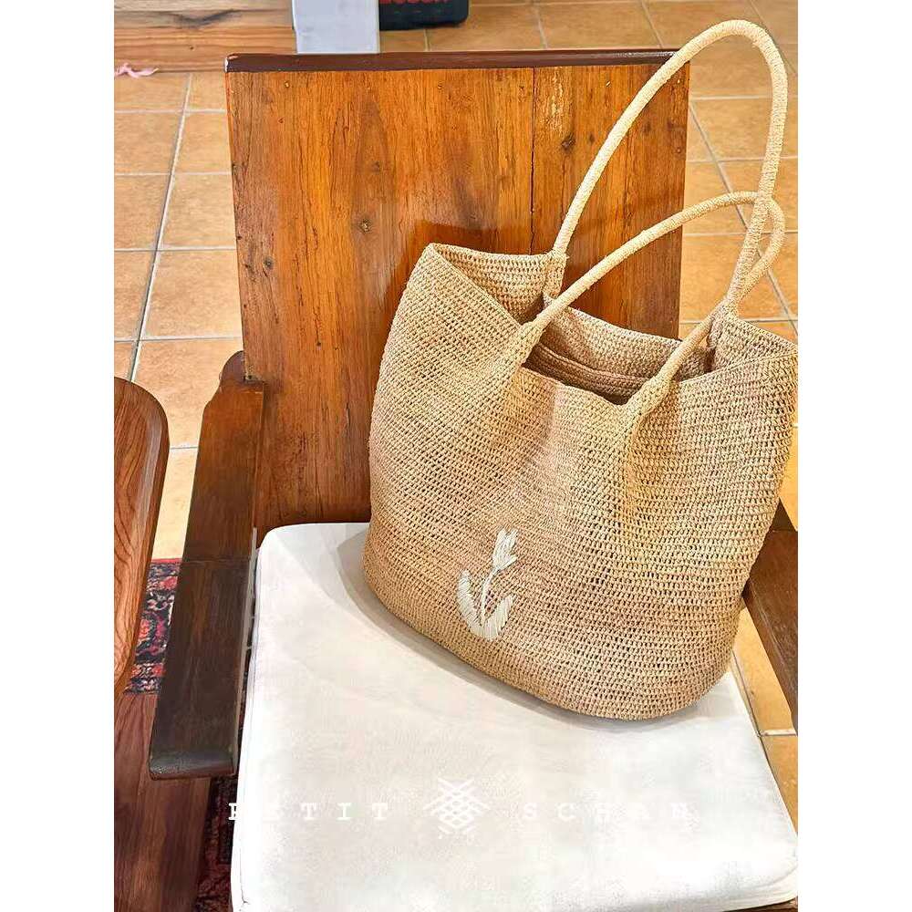 Straw Beach Bag Beach Bags Xiaosan Nanfa Summer Raffia Handwoven French Style Beach Vacation Single Shoulder Tote Bag Large Capacity Beach Tote Bag