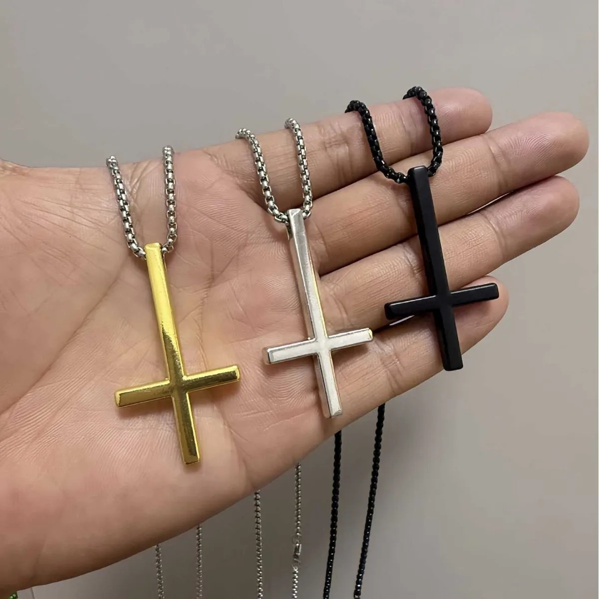 Inverted cross necklacepunk jewelrystainles steelgold ColorminimalisthippieGothic accessoryY2kcross Choker For Women Man 250701