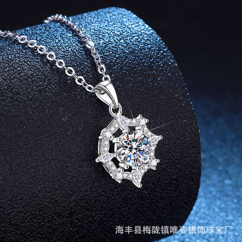 1 caratS925 Dreamcatcher S925ier Four-Pointed S925tar High-End MoiS925S925anite Necklace 53e